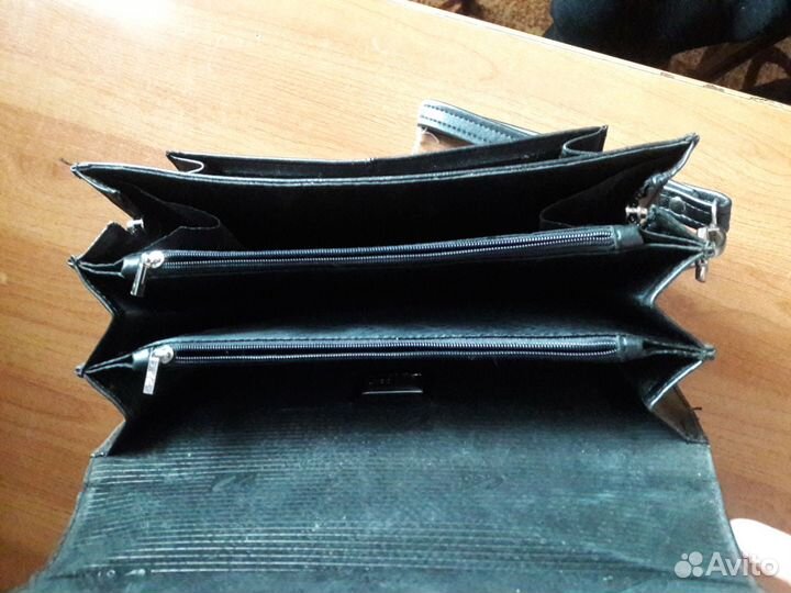Мужской кожаный портфель новый