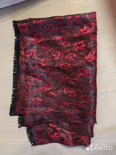 Шелковый шарф