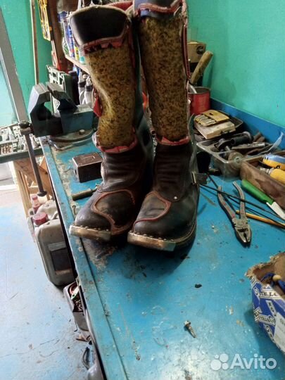 Мотоботы 42размер