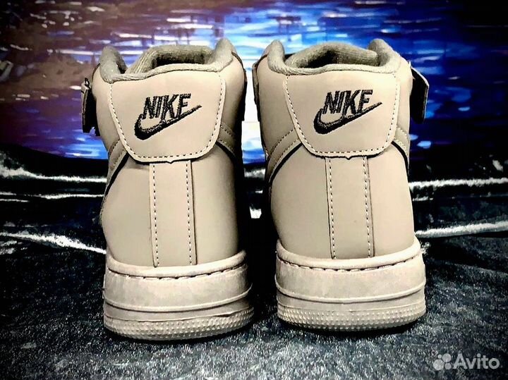 Кроссовки Nike Air Force