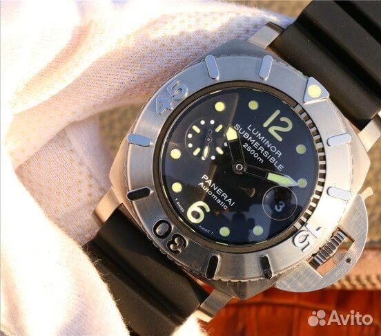 Часы мужские Panerai Submersible 42 мм