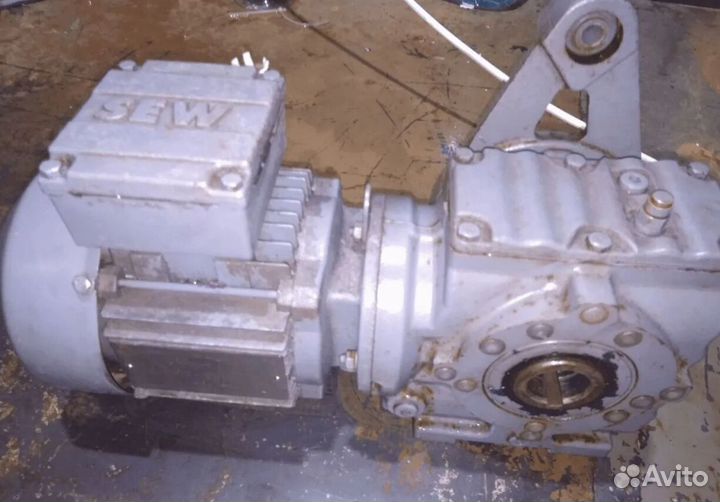 Редуктора /Тельферы /Мотор-Редукторы /лот clqvw 96