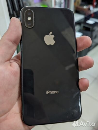 iPhone X, 64 ГБ