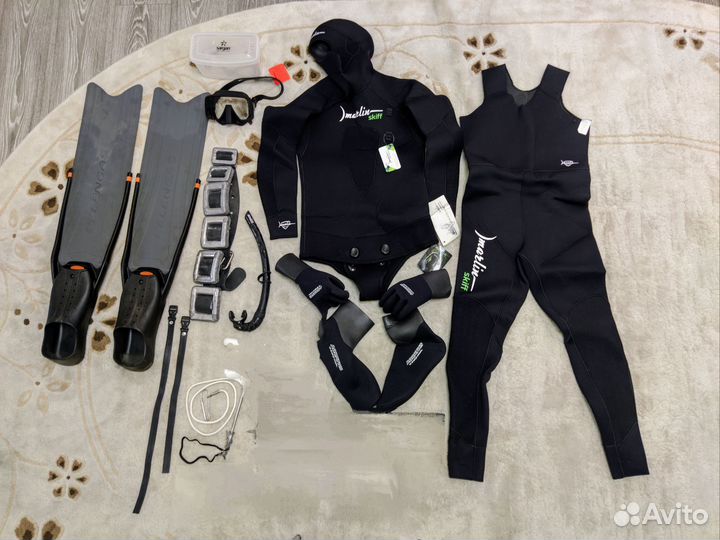 Гидрокостюм