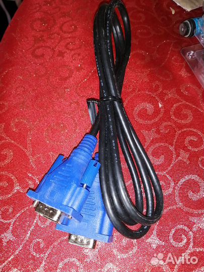 Кабель VGA-VGA (компьютер-монитор)