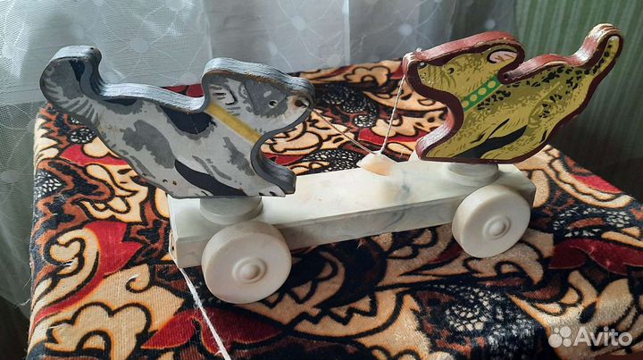 Коллекционная игрушка дерущиеся собаки СССР