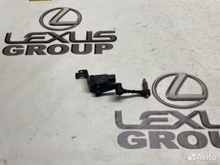 Датчик дорожного просвета лев. перед. Land Rover R