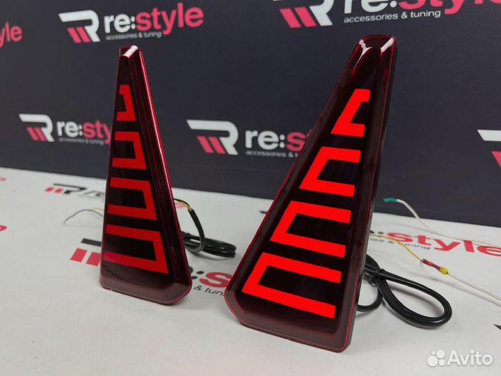 Фонари в задний бампер Toyota Esquire 80 Led S2507