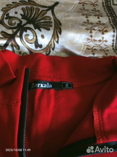 Спортивный костюм женский