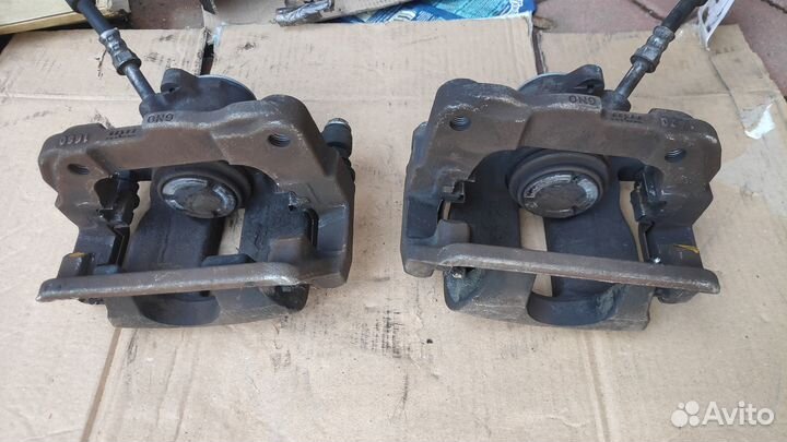 Суппорта задние Audi A8 D4. Цена за оба