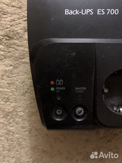 Ибп APC Back-UPS ES 700