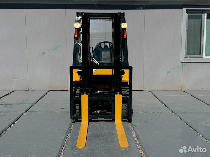 Вилочный погрузчик Mitsubishi FG25D, 2012