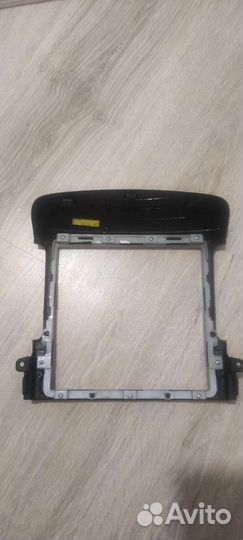Рамка магнитолы kia sorento 1