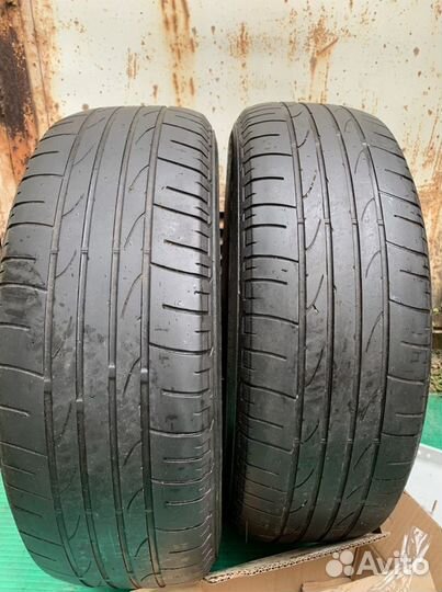 Bridgestone Dueler H/P Sport 215/65 R16