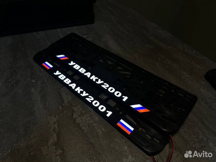 Номерная рамка c вашим логотипом и дизайном