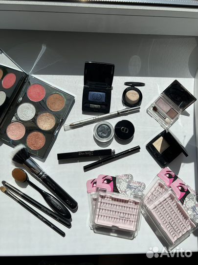 Набор косметики(Dior, Becca,Clinique,Givanchy