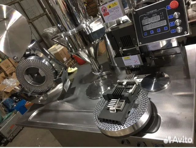 Полуавтоматический капсулятор наполнения капсул