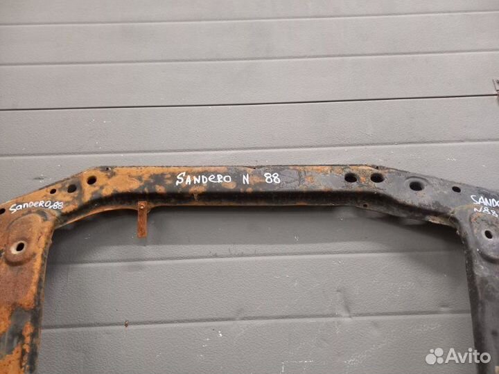 Подрамник передний Renault Sandero