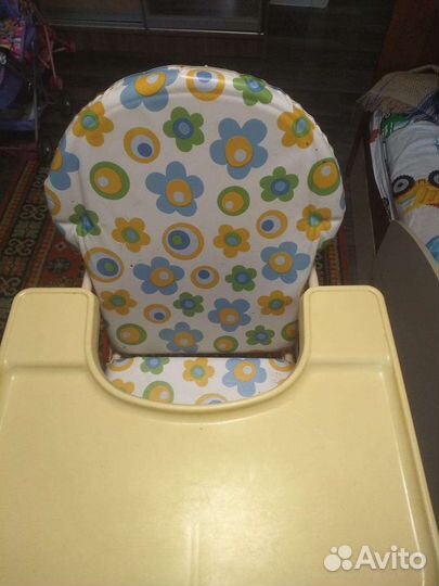 Стульчик для кормления