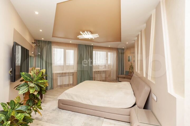 4-к. квартира, 124,8 м², 7/10 эт.