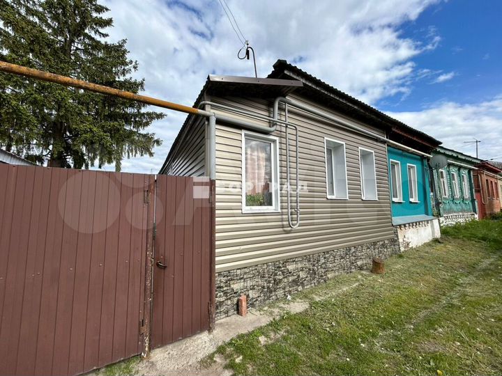 Дом 32,3 м² на участке 2 сот.