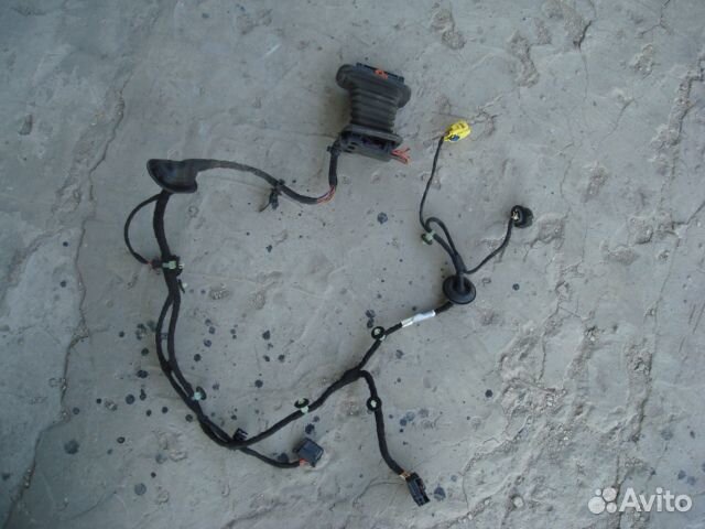 Пассат Проводка двери передней правой Passat B6
