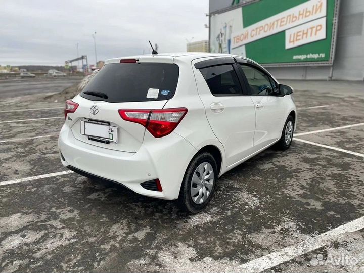 Toyota Vitz аренда под такси