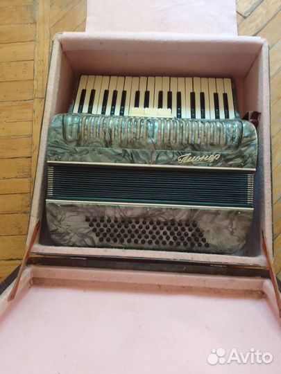 Аккордеон Пионер