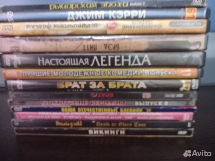 DVD плеер BBK с дисками