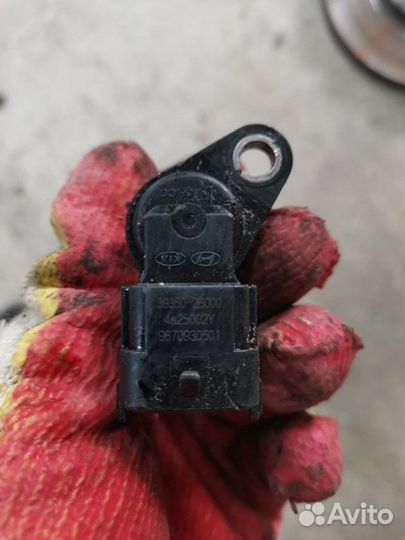Датчик положения распредвала Hyundai Solaris седан