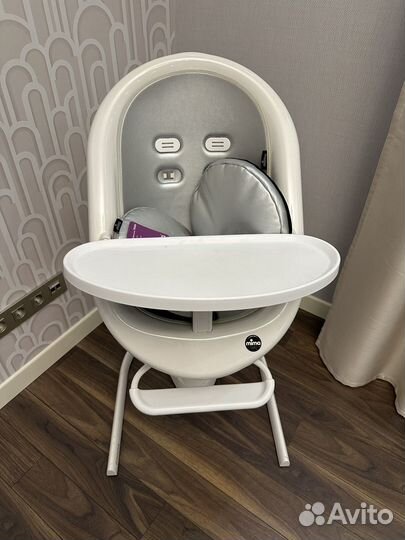 Стульчик для кормления Mima Moon