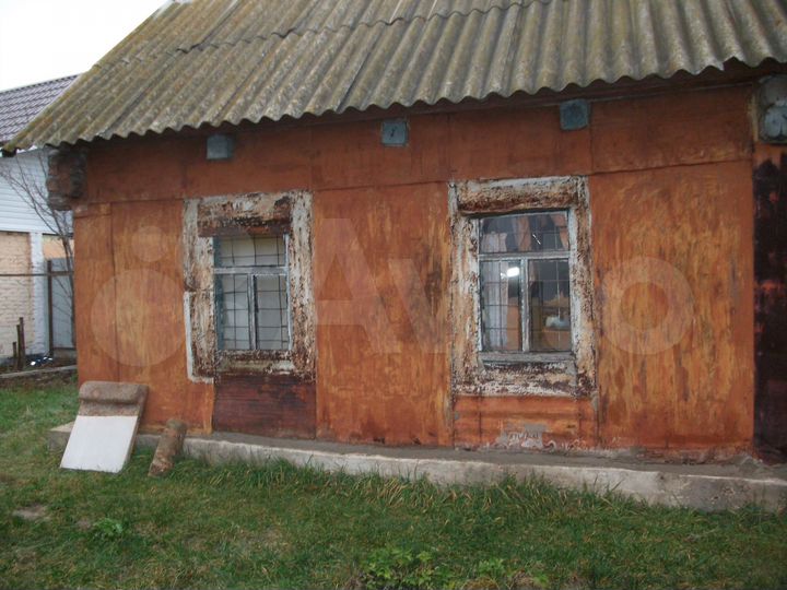 Дом 33 м² на участке 10 сот.