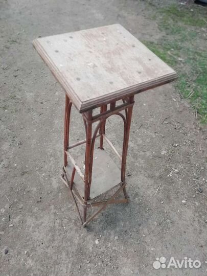 Подставка под цветы, этажерка СССР