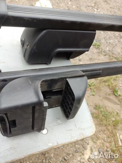 Автомобильный багажник на крышу