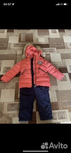 Зимний комбинезон для девочки