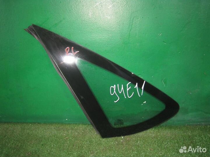 Стекло багажника левое Ford Focus 2 (CB4) 2008