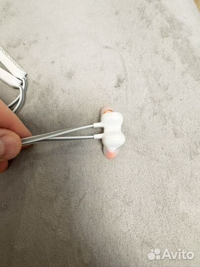 Беспроводные наушники JBL C135BT оригинал