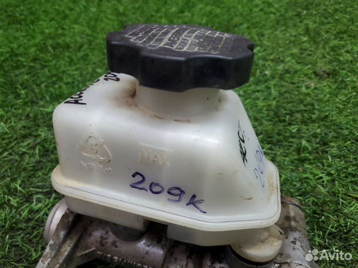 Бачок главного тормозного цилиндра Hyundai Accent