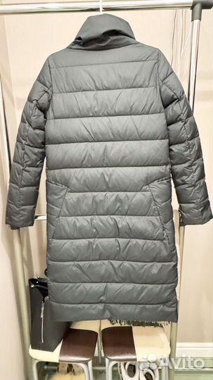 Пуховик женский длинный 42, б/у