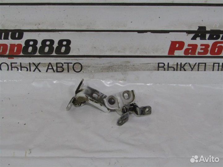 Петля двери задней правой Chevrolet Cruze седан