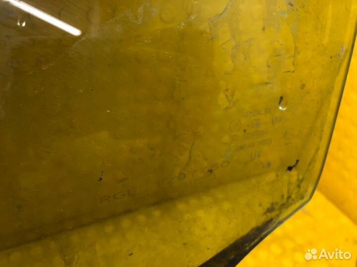 Стекло двери переднее левое Infiniti Fx35