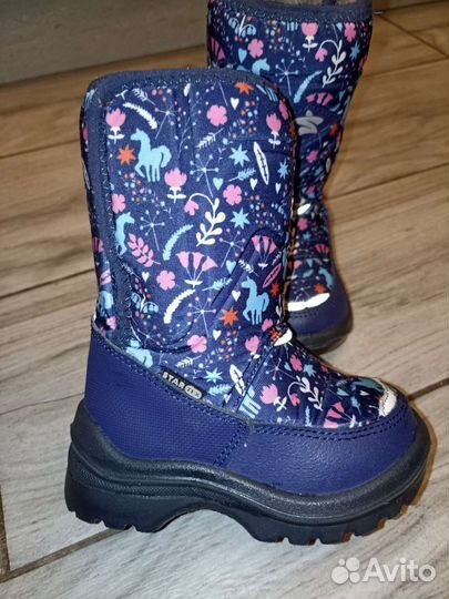 Сапоги зимние для девочки 24 размер почти новые