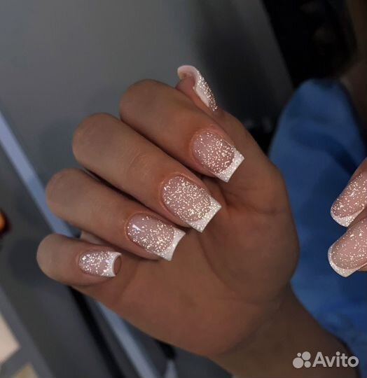 Маникюр педикюр