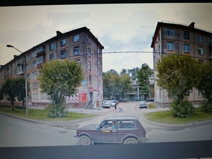 Торгово офисная площадь, 65 м²