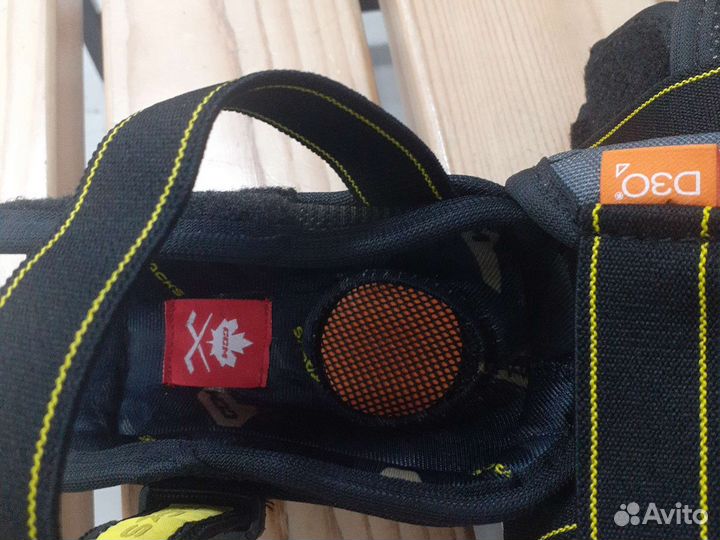 Налокотники хоккейные CCM tacks AS-V PRO YTH