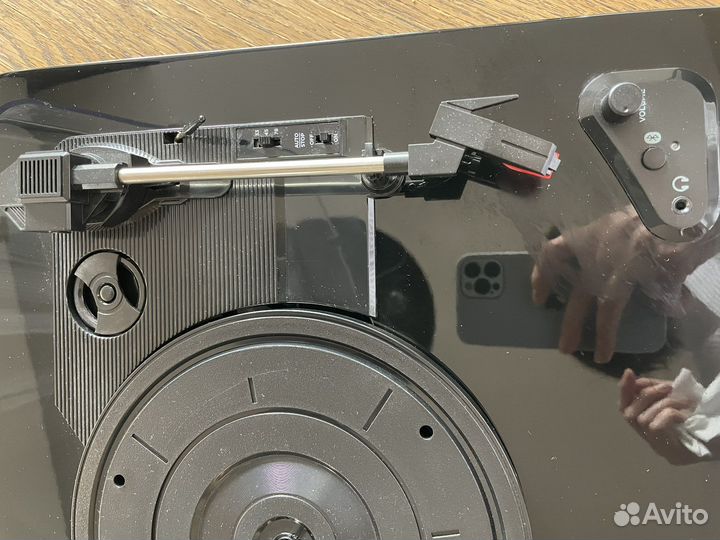 Проигрыватель винила ION