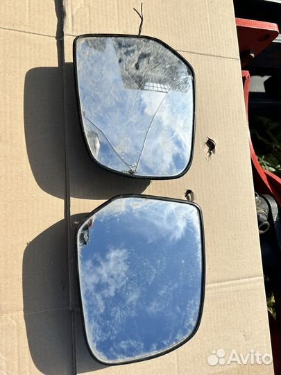 Зеркальный элемент mazda BT 50