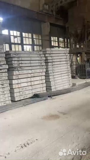 Плиты дорожные 3х1.75 м (1П30, 2.2 т)