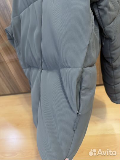 Пуховик женский