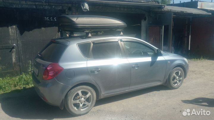 Автобокс на крышу авто 400л